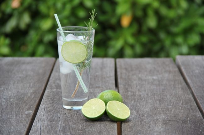 Recette Gin Tonic avec citron vert et gingembre